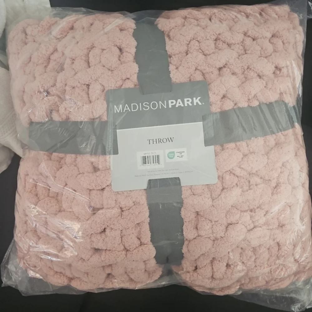 Madison chenille chunky knit throw, Blanket